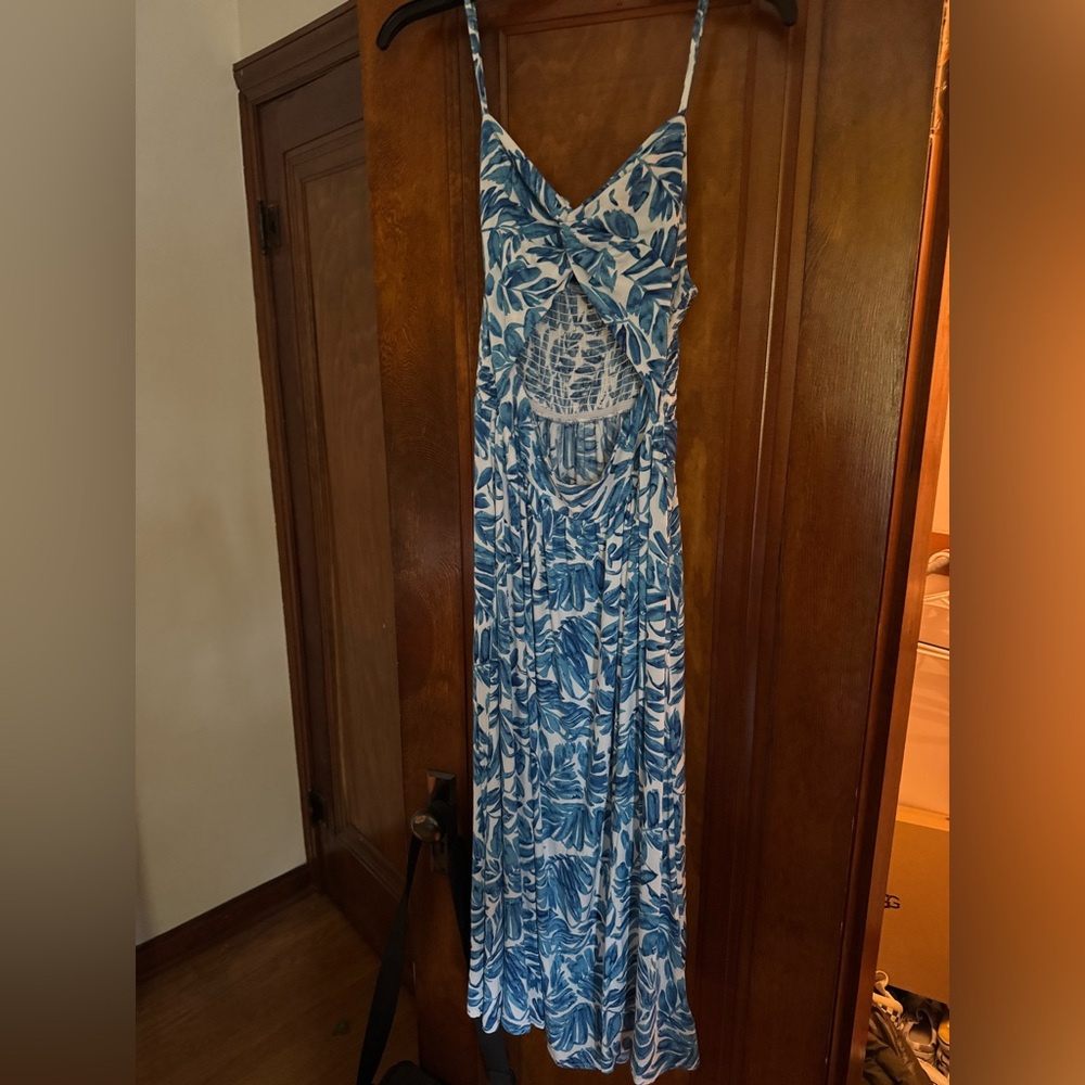 Bad picture but long beachy dress